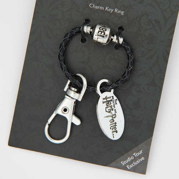 Harry Potter Charm Keyring | London Studio Tour Exclusive | Collectible Gift - Picture 4 of 8